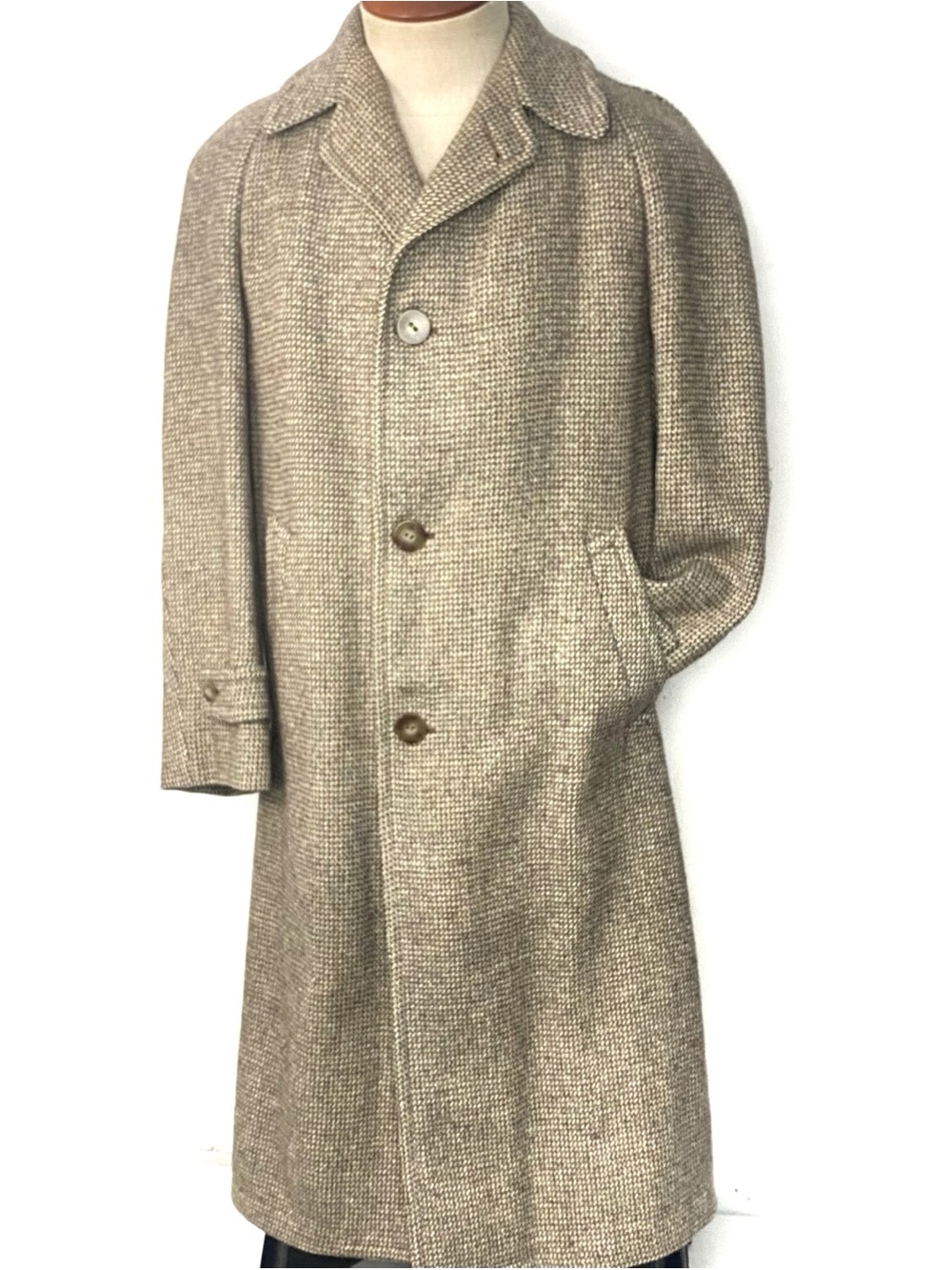 Vintage Harris Tweed Women’s Pure Scottish Wool Houndstooth Overcoat Size 8